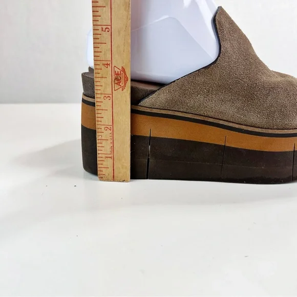 NAKED FEET FLOW in OTTER Platform Sandals Size 7M Slip-on Brown Leather - Picture 2 of 10